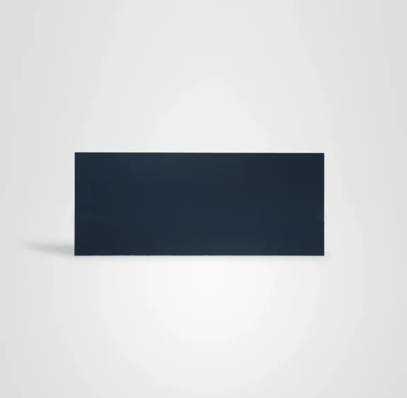 Bestor-Aeropanel-kiudtsement-tumehall-eest-tootefoto-scaled